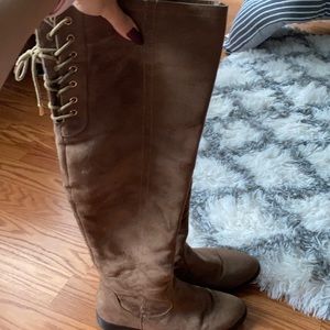 Knee high/thigh high boots